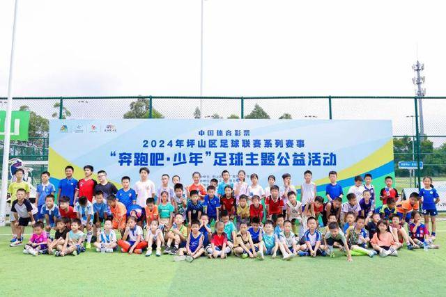 马布里社交媒体分享：重聚2026NBA中国赛老友